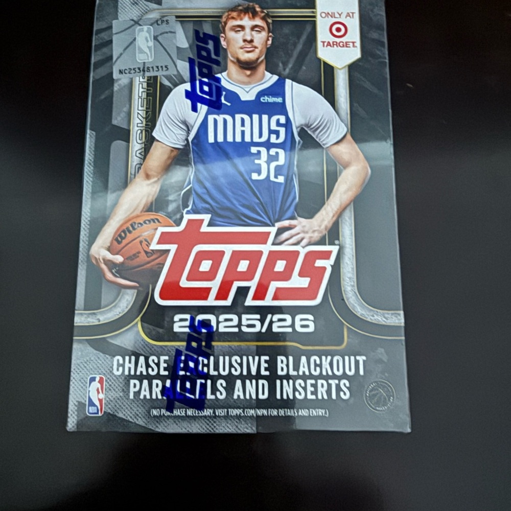 Topps 2025/26 Basketball Card Box - Black and Red (unopened sealed box)